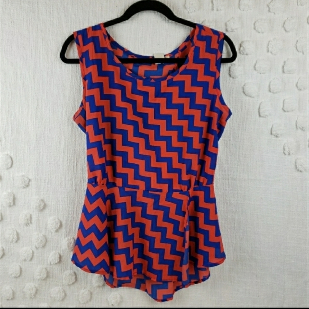 Uno Core Zigzag Red & Blue Top